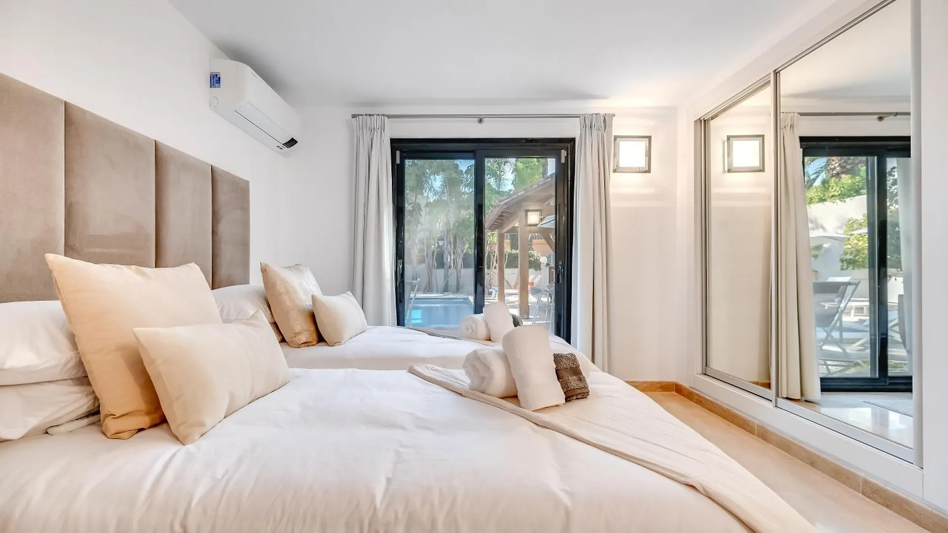 Vacation Marbella I Villa La Cabane, Prestige, Heated Pool, 300M To The Beach